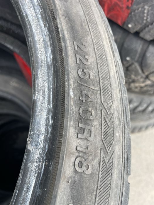 Продам пару резины на 18