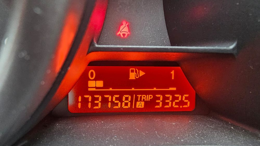 Vând mazda 3 din 2010