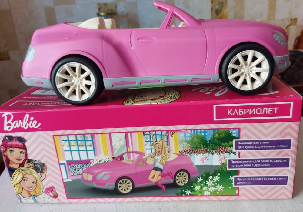 Машина для кукол Барби