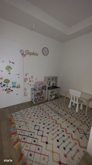Apartament 3 camere, 70mp, balcon, lift
