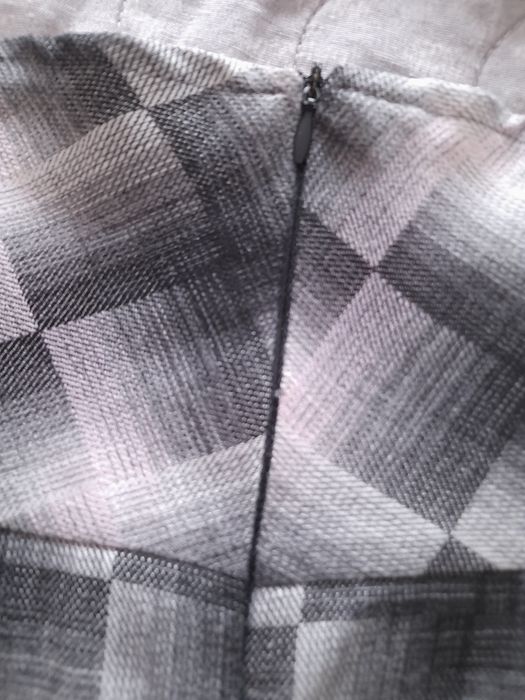 Fusta  scurta mar. 40