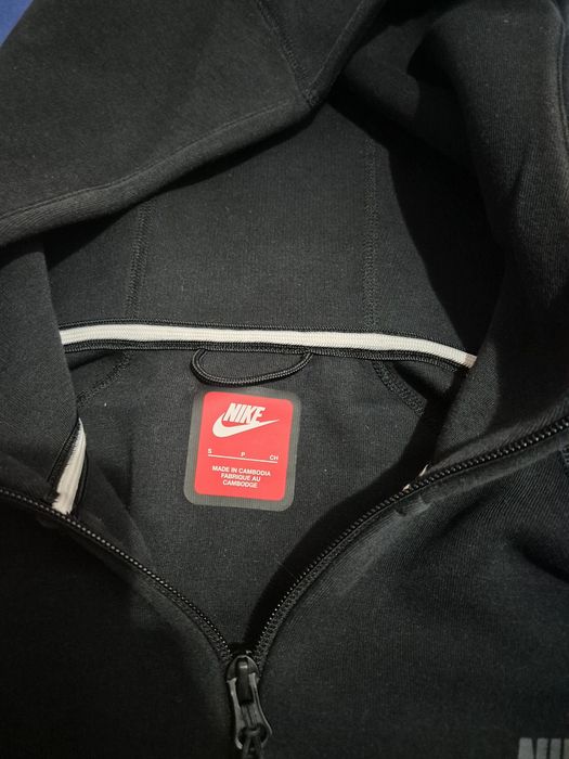 Bluza Nike Tech mărimea s