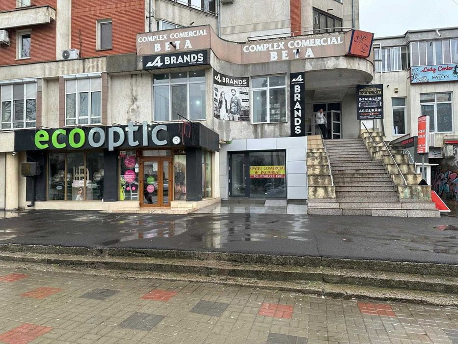 Închiriez spațiu comercial  in zonă ultracentrală