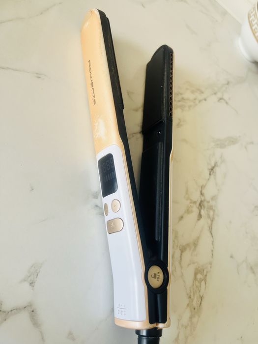 Утюжок выпрямитель rowenta