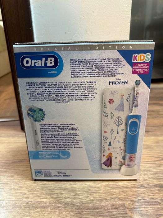 Oral B Frozen ел. Четка + калъф