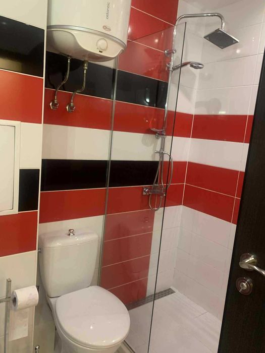 Дава се под наем Тристаен апартамент в София, Красно село - 90 кв.м за 900 € - Снимка #10