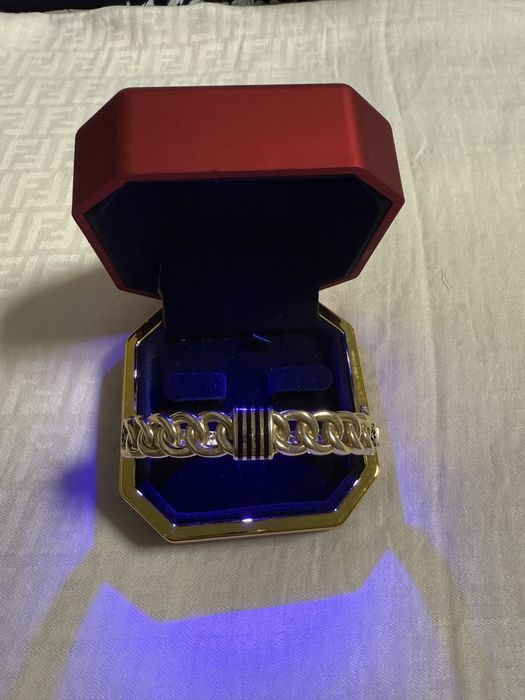 Золотой браслет