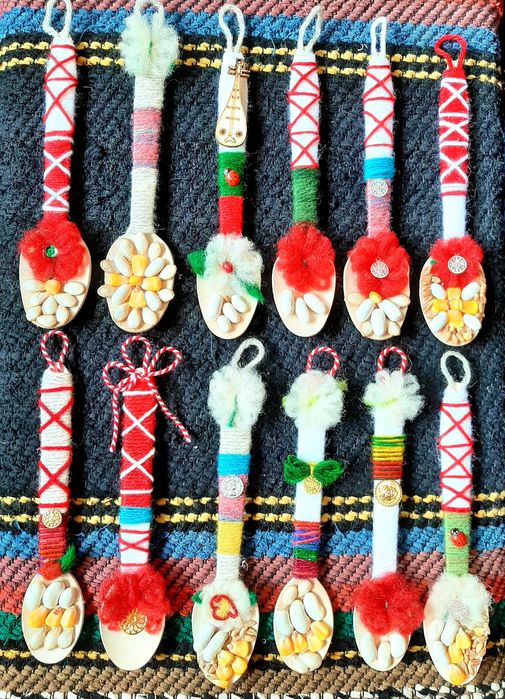 Сувенирни дървени лъжици