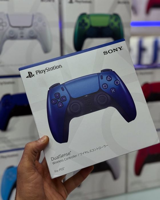 Dualsense new colors chroma blue, white, green Playstation 5