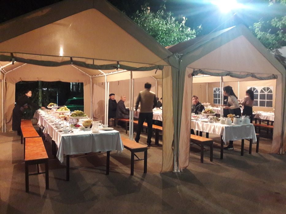 Сдам лавки в аренду Алматы. Лавки скамейки Алматы. Столы. Стулья