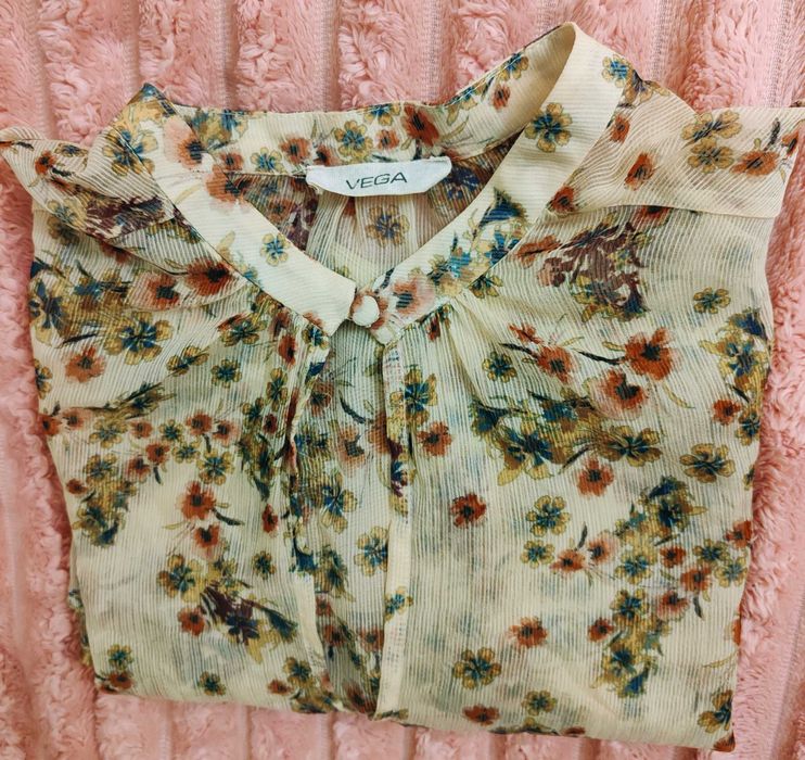 Bluză fină, semitransparentă imprimeu floral - Vega, mărimea 40
