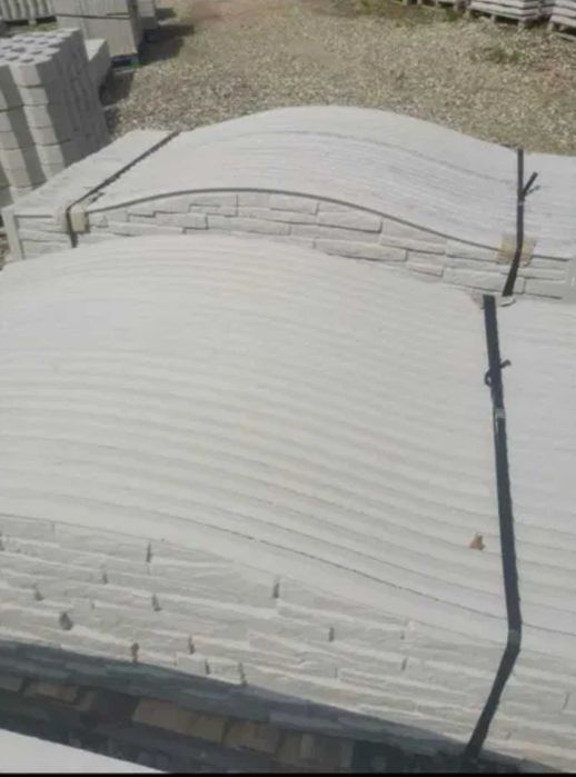 Gard beton plăci și stâlp Vulcan