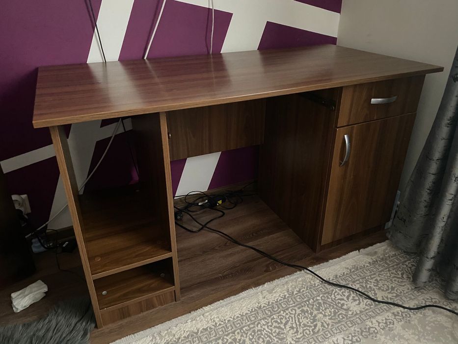 Birou &Scaun pret avantajos