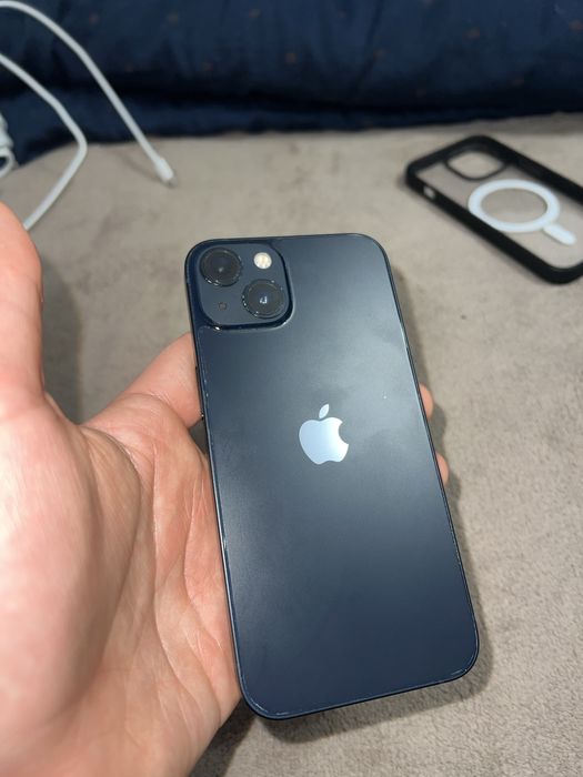 Iphone 13, 75% baterie