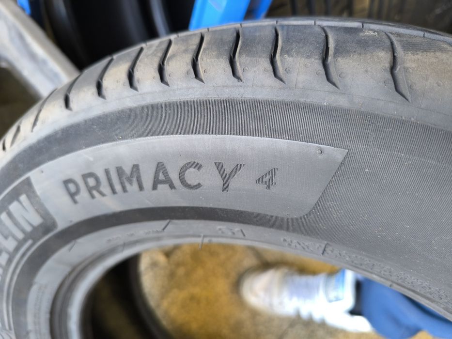 215 65 17 Michelin 4бр.