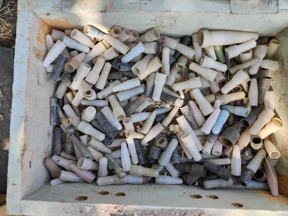 Колпачки пласмассовые электрика