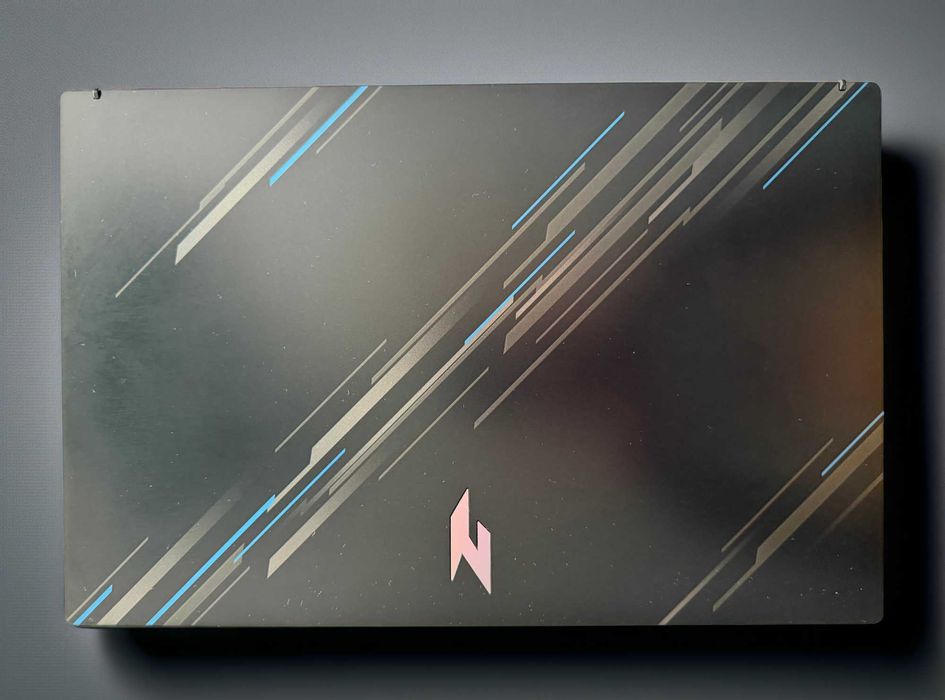 Геймърски лаптоп Acer Nitro V 15 ANV15-51-93K6 – i9, RTX 4060, 16GB RAM, 1TB SSD