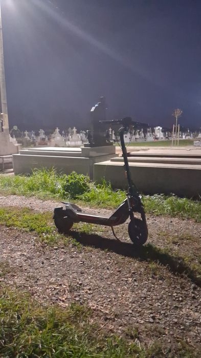 Se vinde urgent trotineta electrica