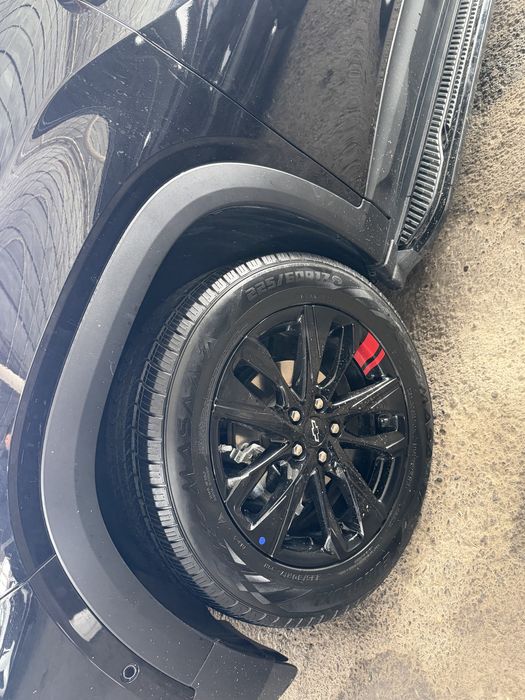 Tracker 2 redline 2025