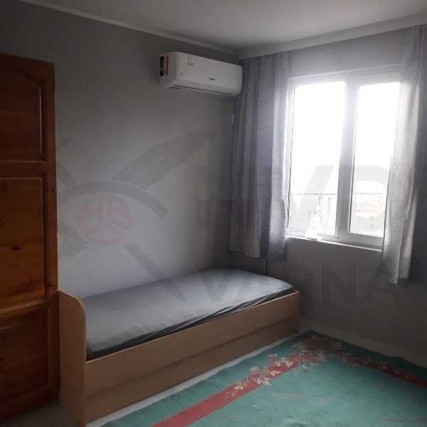 Дава се под наем етаж от къща в Изгрев! 21816112