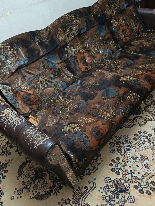 диван,в нормальном состоянии