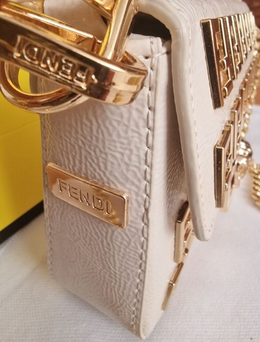 Geanta nude Fendi mini piele naturala,saculet,factura