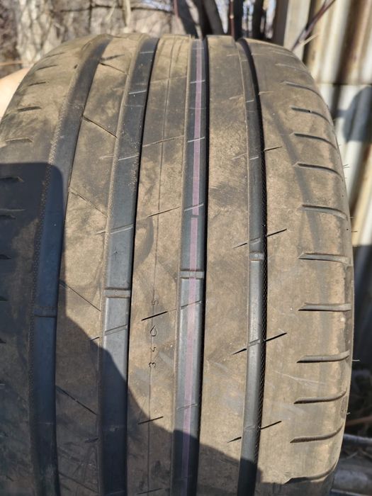 Продам шины на размер 275/35 R-20