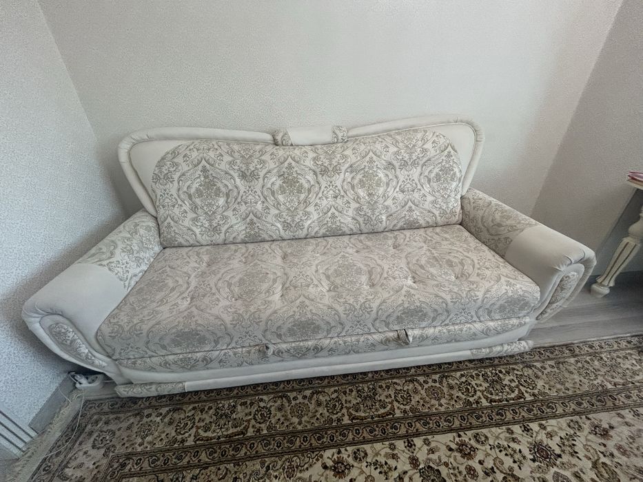 Диван раскланной