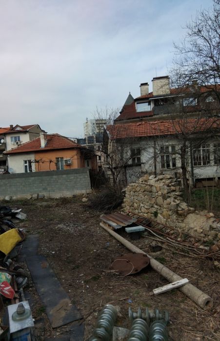 Продава парцел в гр.Кюстендил