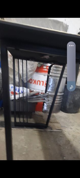 Продам стол из керамогранита