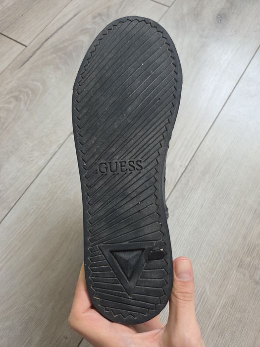 Оригинални Guess обувки