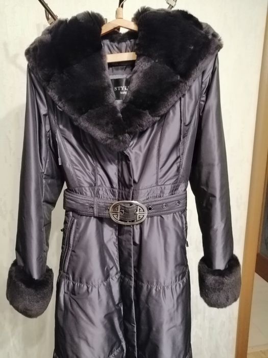 Пальто  утепленное