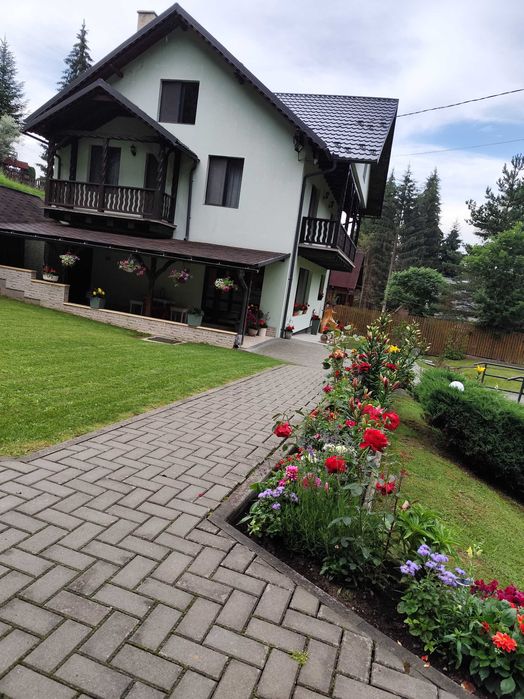 Cazare Toplița. Cabana cu ciubăr in apropierea pârtiei de schi !