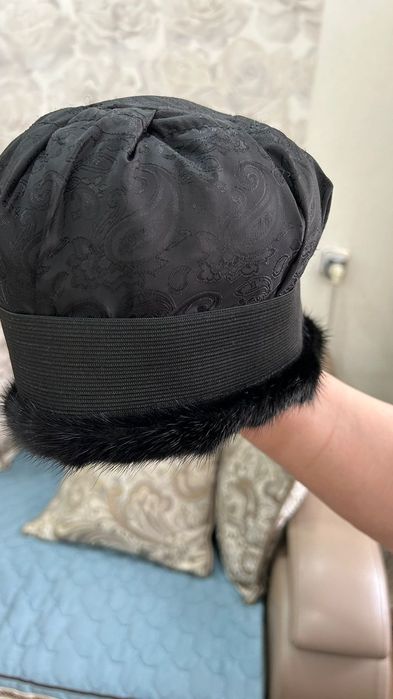 Продам норковую шапку