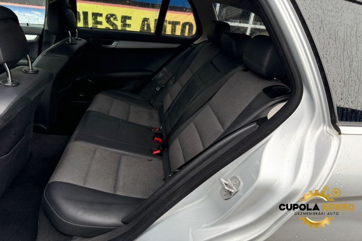 Interior complet cu fete usi (de Europa) Mercedes-Benz C-Class W204/S