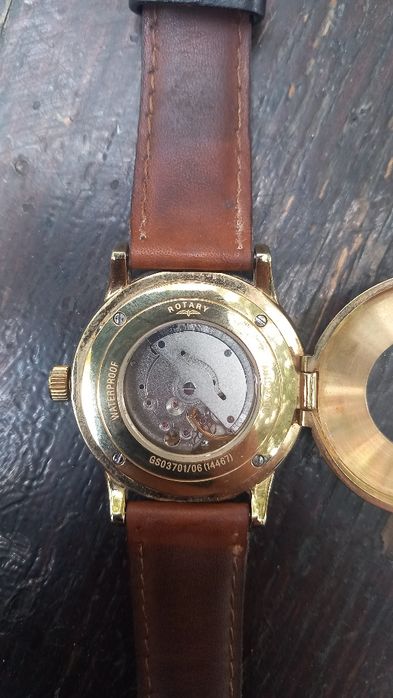 Продавам часовник ROTARY