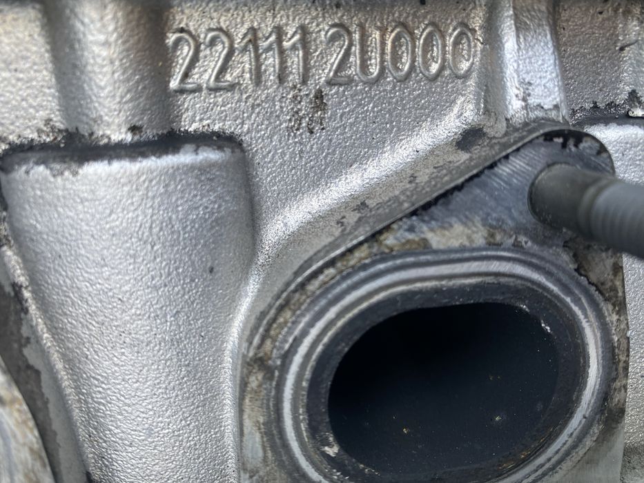 Цилиндрова глава KIA HYUNDAI 1.6 CRDI D4FE