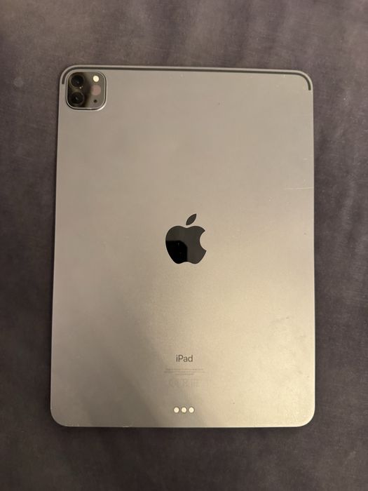 Apple ipad pro 11” 2nd gen 2020 128gb