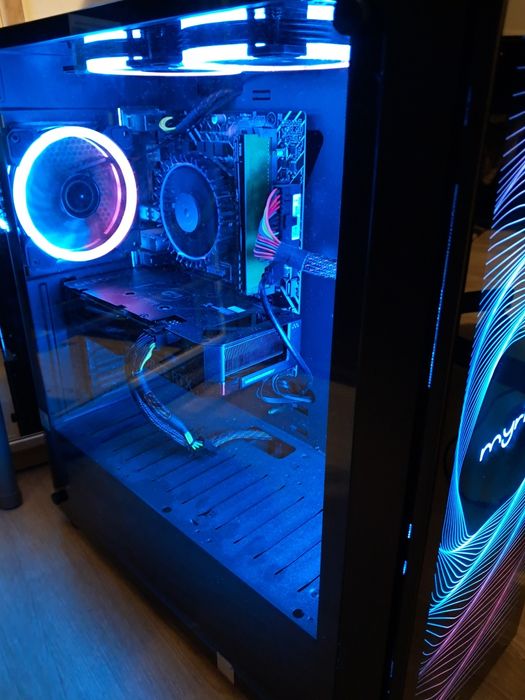 Vand pc gaming i5 14400f rtx 4060