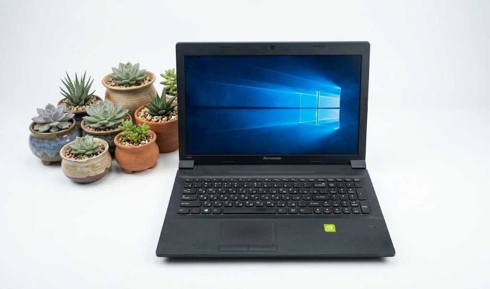 Lenovo I7 ОЗУ 8Гб SSD+HDD