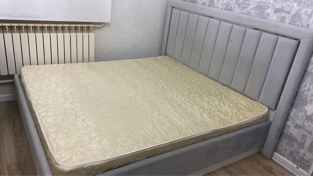 Спальный диван..