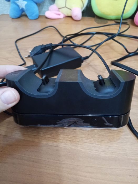 Продам Sony PlayStation 4