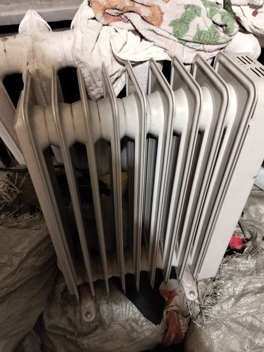 Продам масляный обогреватель