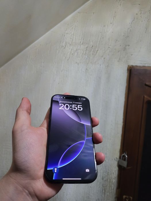 IPhone 16 pro с гранатеи