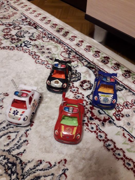 Продам детские игрушки