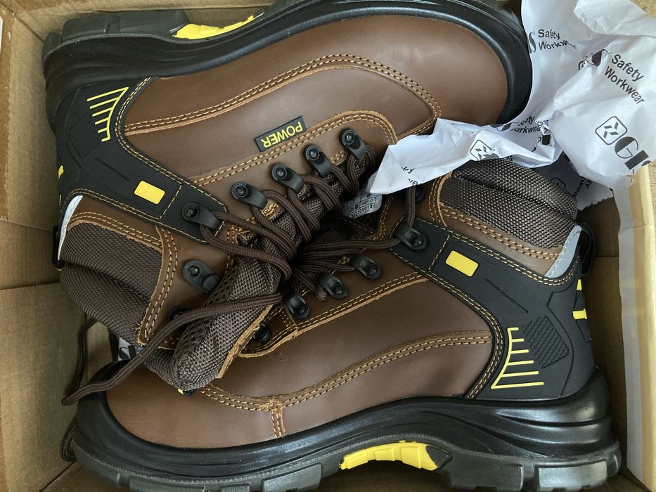 Летний спецботинка