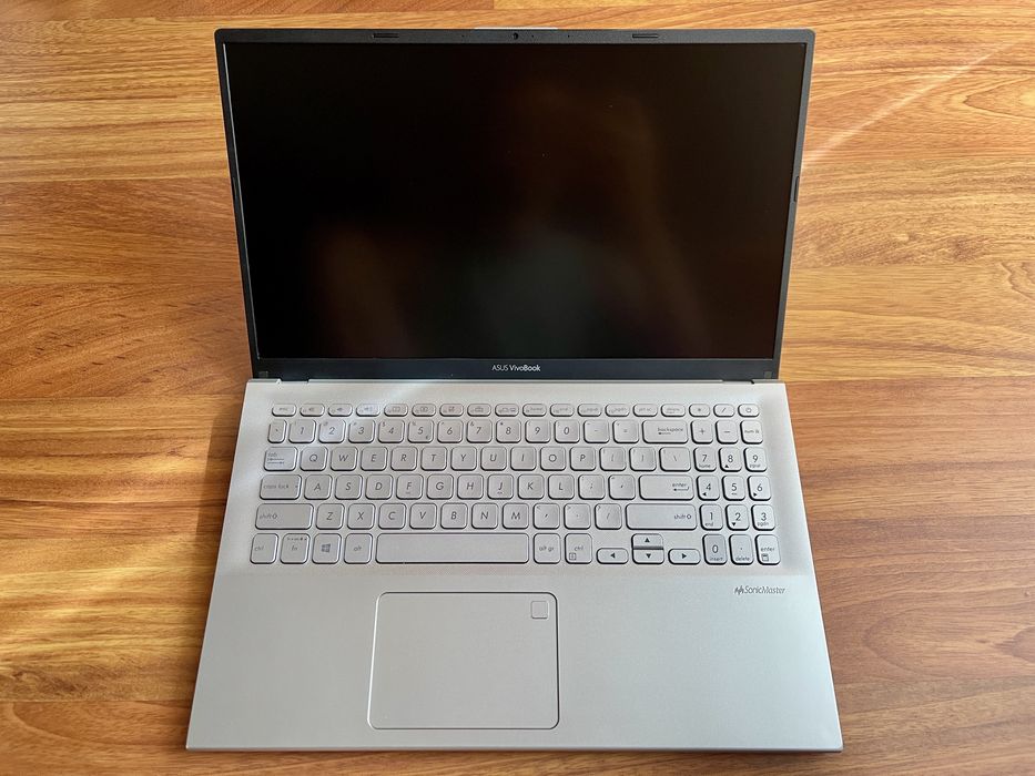 Laptop Asus Vivobook 15