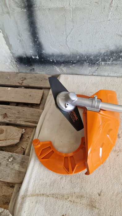 Motocositoare Stihl FS  111