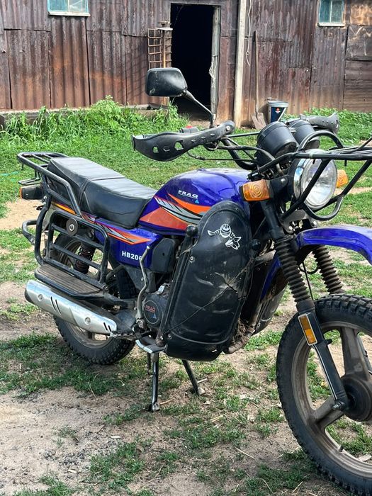 Мотоцикл BRAG 200 кубовый состояние отличное пользовался 1 год