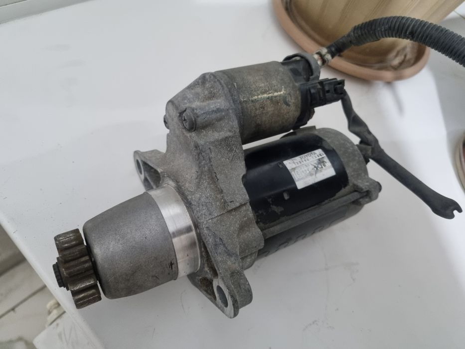 Продаю стартер от Тойота 2,4